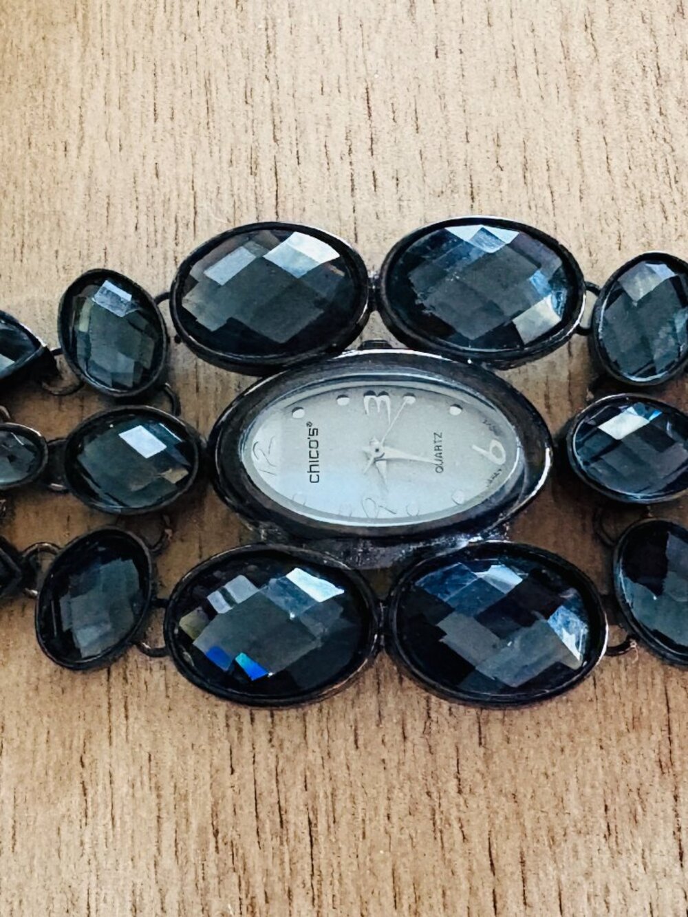 Chicos Statemen Bracelet Watch Ladies Vintage Quartz Jeweled New Battery Japan